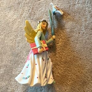 2002 Demdaco Daffodil December Wildflower Angel Figurine Kathy Killip 2002